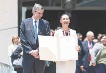 Claudia Sheinbaum recibe constancia como presidenta electa de México por parte del Tribunal Electoral Claudia Sheinbaum