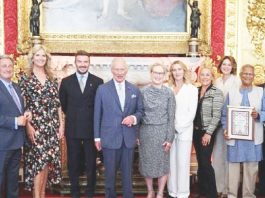 David Beckham, nombrado caballero por el rey Carlos III