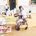 Elaboran alfombra de más de 300 metros por festejos de La Candelaria